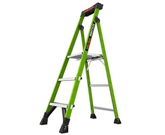 LITTLE GIANT® MIGHTYLITE™ STEPLADDER