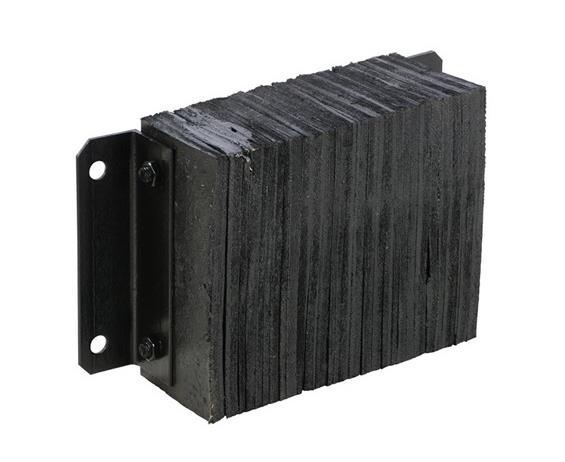 LAMINATED DOCK BUMPERS