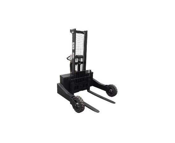 ROUGH TERRAIN STACKER