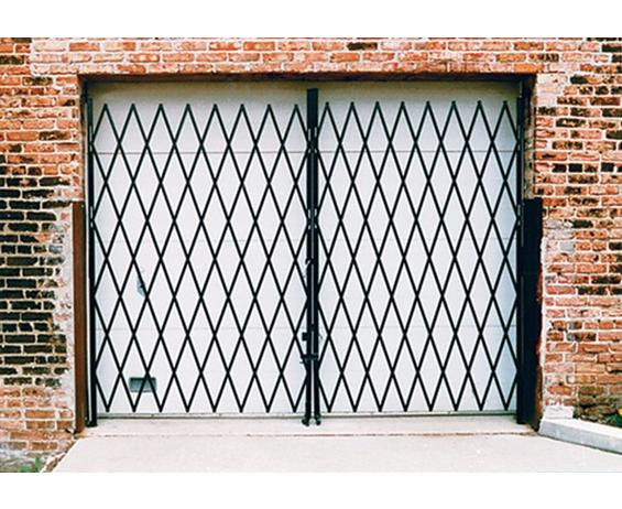 STEEL FOLDING SECURITY GATES