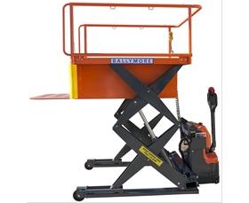 BALLYMORE'S POWERED PORTABLE LOADING DOCK