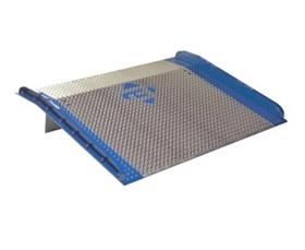 ALUMINUM DOCK BOARDS