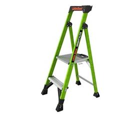 LITTLE GIANT® MIGHTYLITE™ STEPLADDER